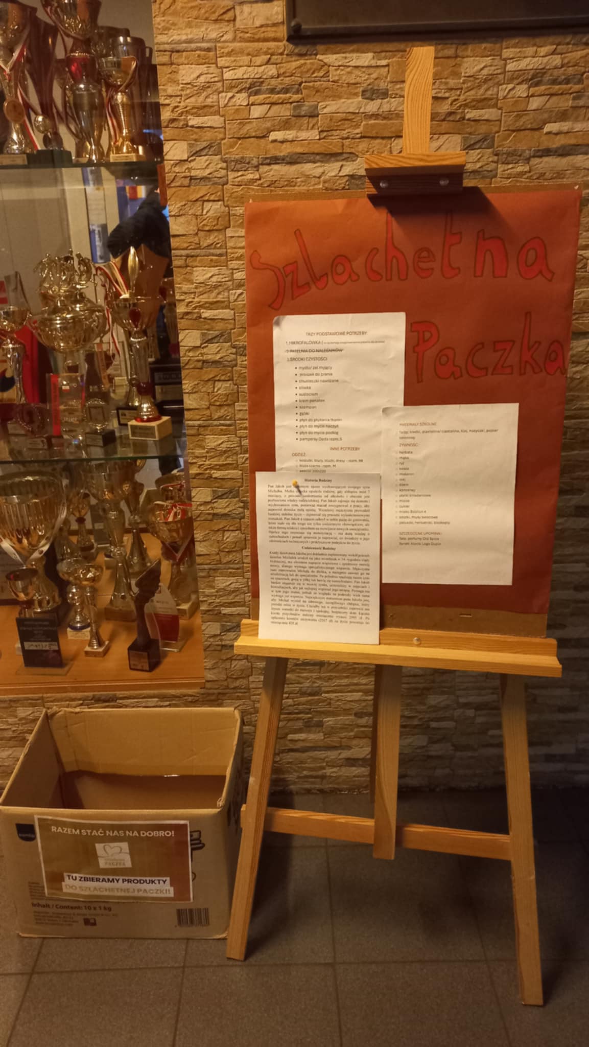 zdjecie ze szlachetna paczką