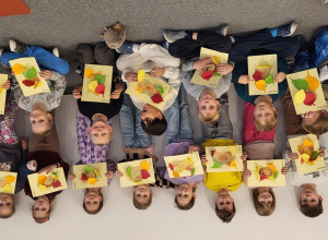 Dzieci przygotowały miejsce do spania