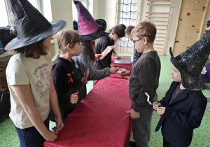 6. Dzieci przepowiadają przyszłość