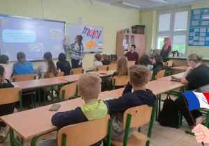 uczniowie